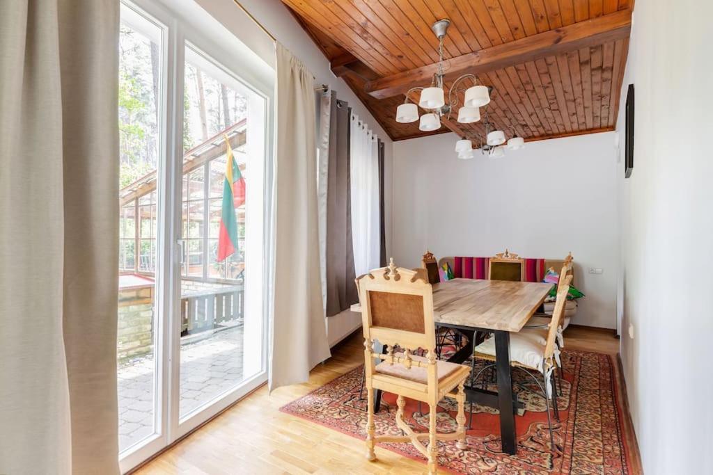 Apartment Pinewood *